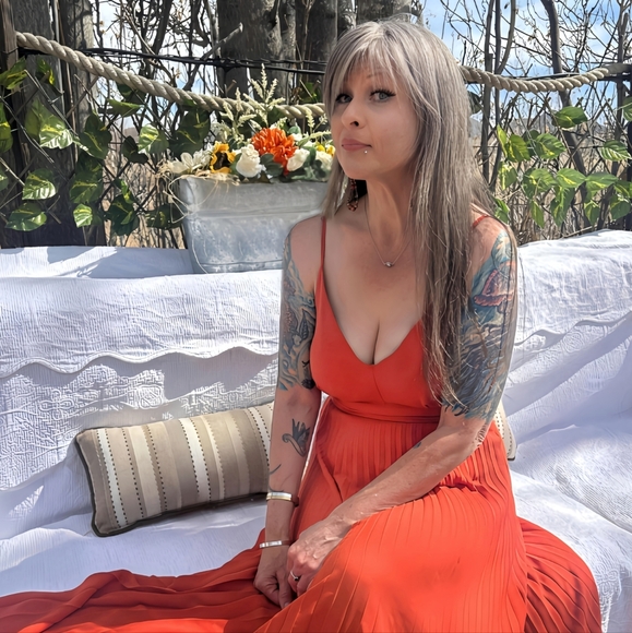 Meet your Posher, Misty - Picture 4 of 16